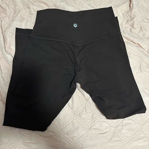 Lululemon align size 6 in 25inch